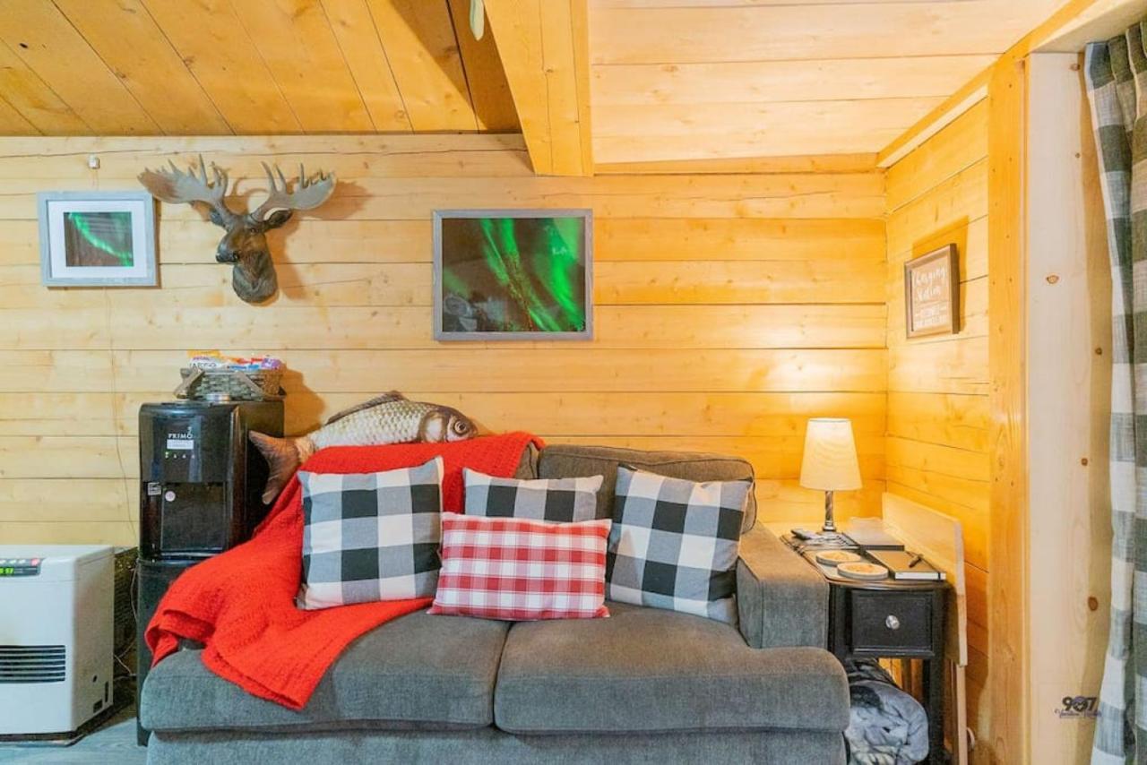 Сasa de vacaciones 1 Bd. Deluxe Log Dry Cabin| Views Northern Lights! *