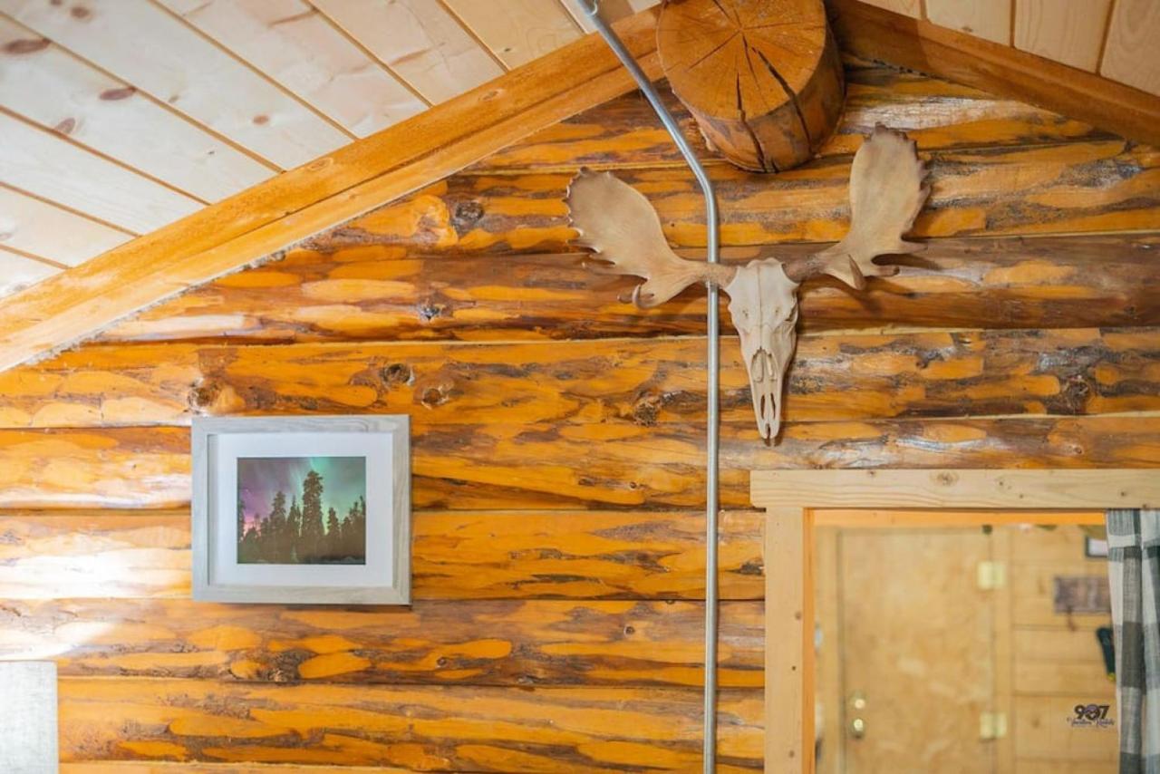 Сasa de vacaciones 1 Bd. Deluxe Log Dry Cabin| Views Northern Lights! *